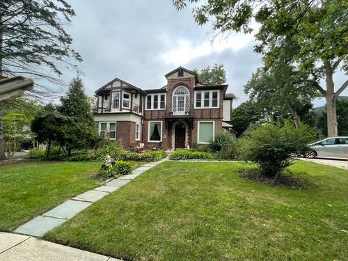 f-1155 Saint Johns Ave, Highland Park, IL, 60035-3422 | Card Image