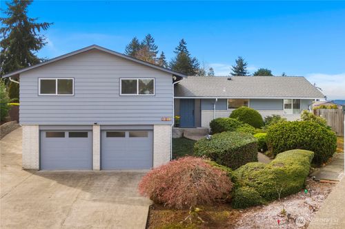 29915 2nd Ave Sw, Federal Way, WA, 98023-3508 | Card Image