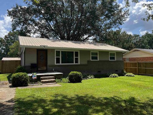 326 Mimosa St, Adamsville, TN, 38310-1916 | Card Image