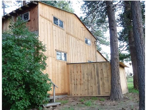 69443 Wickens Ln, Elgin, OR, 97827-8147 | Card Image