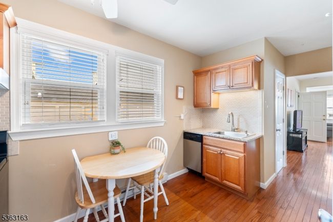 49 North Way, House other with 5 bedrooms, 2 bathrooms and null parking in Sea Bright NJ | Image 8
