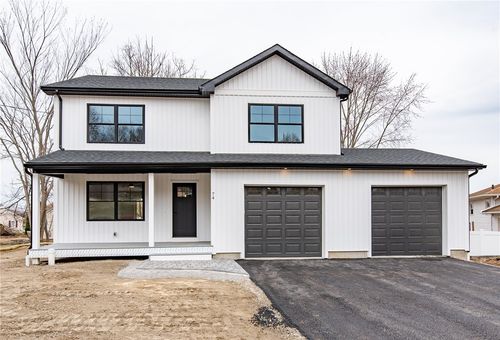 74 Woodside St, Cranston, RI, 02920-2227 | Card Image