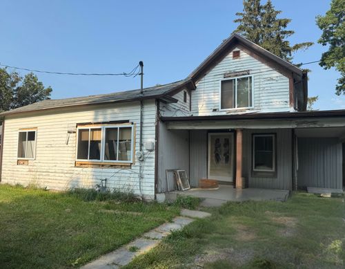 307 N Main St, Kingsbury, IN, 46345 | Card Image