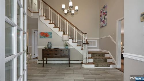 8 Briarcliff Ter, Kinnelon, NJ, 07405-2278 | Card Image