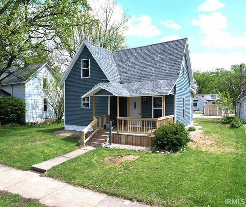 563 S Bluff Street, Monticello, IN, 47960-2467 | Card Image