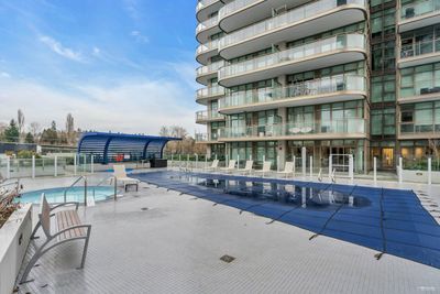 1608 - 5311 Goring St, Condo with 1 bedrooms, 1 bathrooms and 1 parking in Burnaby BC | Image 3