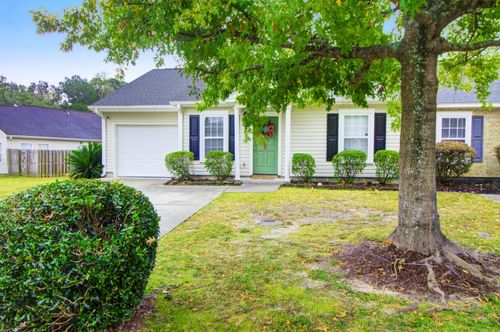 329 Reagan Dr, Summerville, SC, 29486-8059 | Card Image