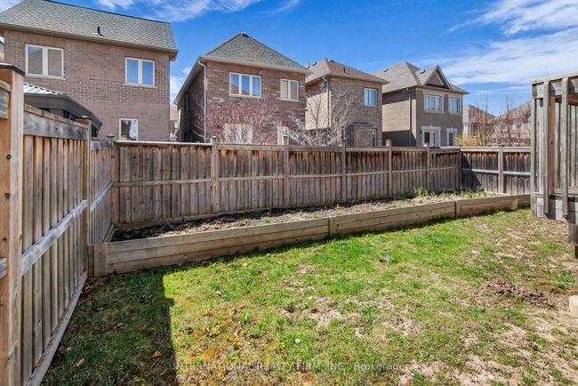 133 Hatton Garden Rd, House other with 4 bedrooms, 4 bathrooms and 4 parking in Woodbridge ON | Image 48