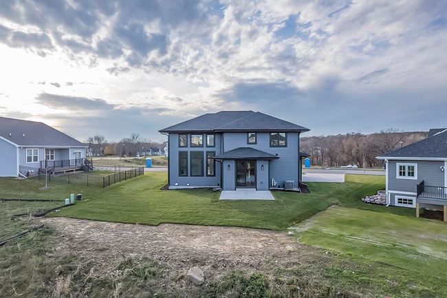 1421 Greenleaf Ct, Home with 4 bedrooms, 4 bathrooms and null parking in SUN PRAIRIE WI | Image 44