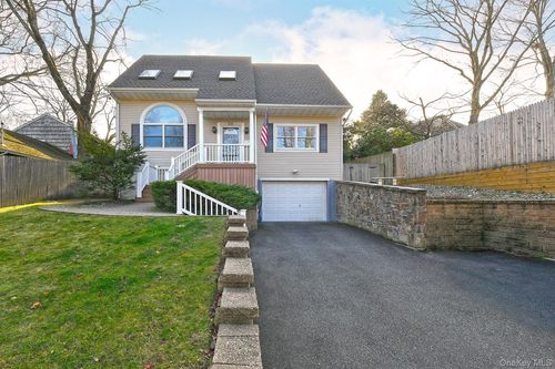 38 Soundcrest Ave, Northport, NY, 11768-2948 | Card Image