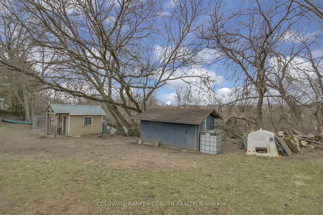 10658 Main St, House other with 4 bedrooms, 2 bathrooms and 3 parking in South Mountain ON | Image 29