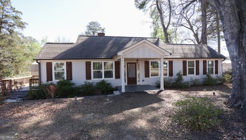 68 Hayes St, Toccoa, GA, 30577-2696 | Card Image