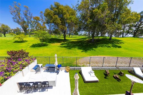 90 Ocean Vis, Newport Beach, CA, 92660-6224 | Card Image