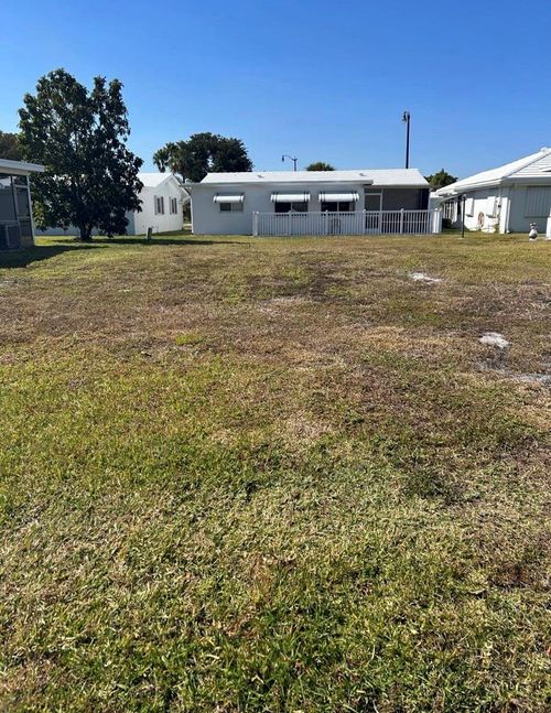 2931 Nw 1st Dr, Pompano Beach, FL, 33064-3808 | Card Image