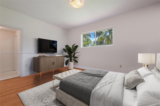 12525 Sw 72 Nd Ave, House other with 5 bedrooms, 4 bathrooms and null parking in Pinecrest FL | Image 8
