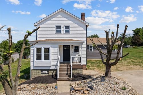 160 Ellis Ave, Washington, PA, 15301-5470 | Card Image