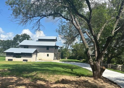 2512 Pace Bend Rd S, Spicewood, TX, 78669-1696 | Card Image