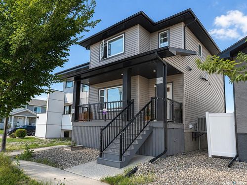 5125 Crane Cres, Regina, SK, S4W0H9 | Card Image