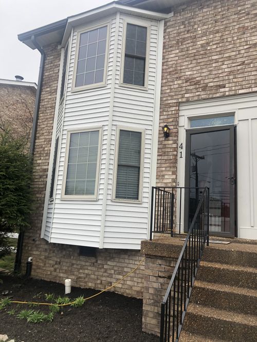 apt-41-250 Sanders Ferry Rd, Hendersonville, TN, 37075-5063 | Card Image