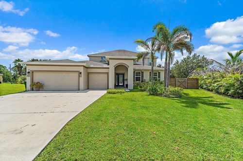 5648 Nw Lorna Ct, Port Saint Lucie, FL, 34986-3904 | Card Image