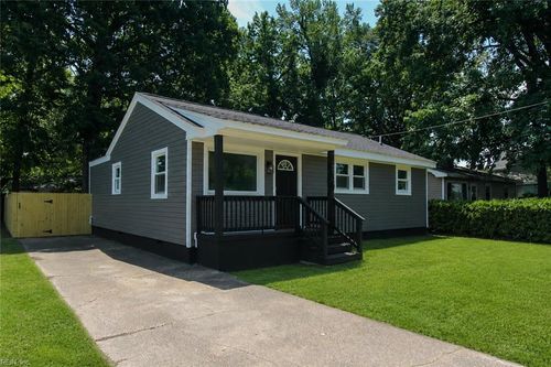 7948 Merritt St, Norfolk, VA, 23518-3745 | Card Image