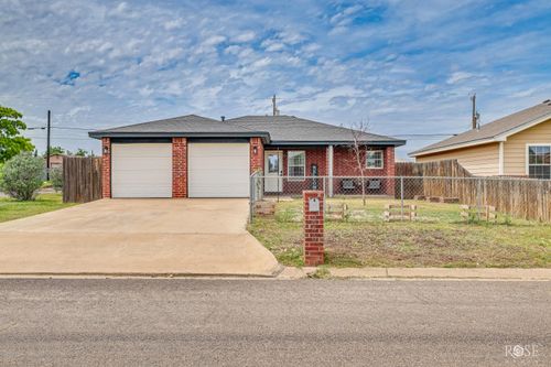 2270 Woodlawn Dr, San Angelo, TX, 76901-2031 | Card Image