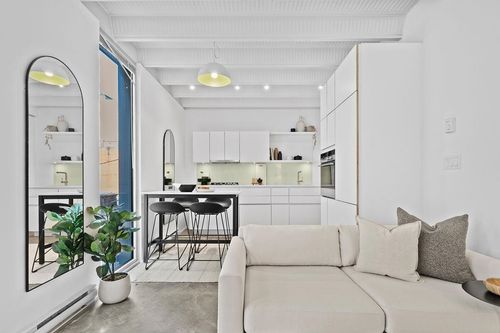 303-219 E Georgia St, Vancouver, BC, V6A1Z6 | Card Image