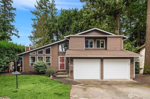 17649 152nd Place Se, Renton, WA, 98058 | Card Image
