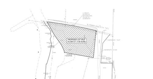 982 Woodbine Park Rd, Fond Du Lac, WI, 54935 | Card Image