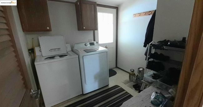 136 Castle Ct, Home with 2 bedrooms, 2 bathrooms and 2 parking in Fortuna CA | Image 14