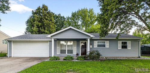 204 Briscoe Ave, O Fallon, MO, 63366-1202 | Card Image