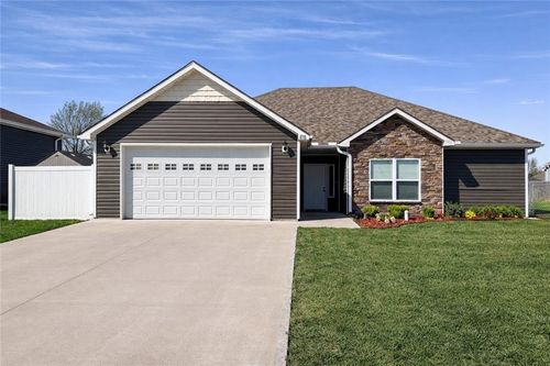 1700 6th Street Ter, Knob Noster, MO, 65336-1057 | Card Image