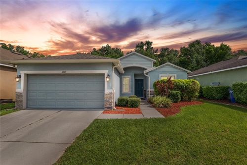 1424 Wallace Manor Pass, WINTER HAVEN, FL, 33880-1847 | Card Image
