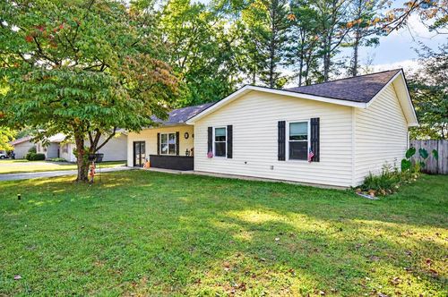 1435 Cumber Ln, Cookeville, TN, 38501-3093 | Card Image