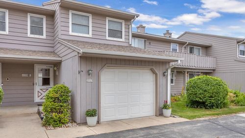 3515 Willow Circle, Sheboygan, WI, 53083 | Card Image