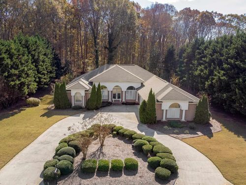 117 Tanglewood Dr, Russellville, AL, 35653-5414 | Card Image