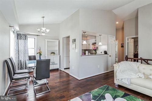 7-2925 S Woodstock St, ARLINGTON, VA, 22206-4009 | Card Image