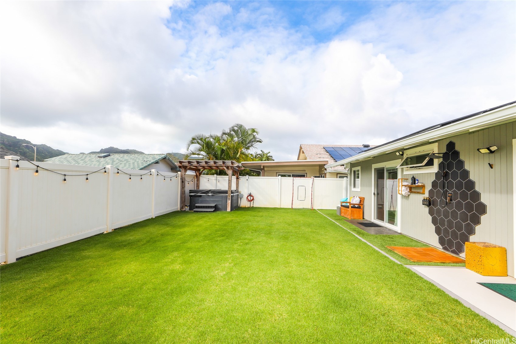 Residential in Honolulu 3