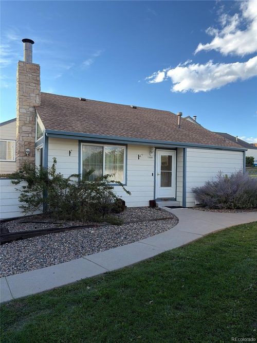 1020 S Zeno Way, Aurora, CO, 80017-3410 | Card Image