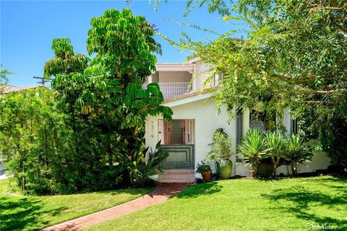 1319 Rossmoyne Ave, Glendale, CA, 91207-1852 | Card Image