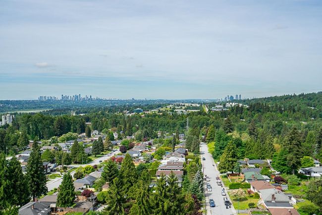 1304 - 652 Whiting Way, Condo with 2 bedrooms, 2 bathrooms and 2 parking in Coquitlam BC | Image 20
