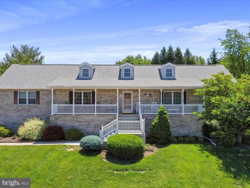 715 Stonecrest Dr, Woodstock, VA, 22664-1963 | Card Image