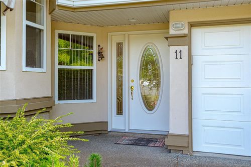 11-920 Brulette Pl, Mill Bay, BC, V8H1J1 | Card Image