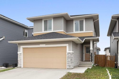 218 Willow Place, Cochrane, AB, T4C2S6 | Card Image