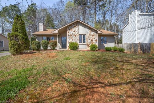 1597 Trinity Garden Cir, Clemmons, NC, 27012-8383 | Card Image