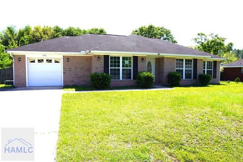 330 Cowart Rd, Hinesville, GA, 31313-7102 | Card Image