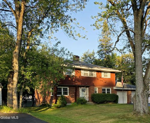 5 Salisbury Rd, Delmar, NY, 12054-1210 | Card Image