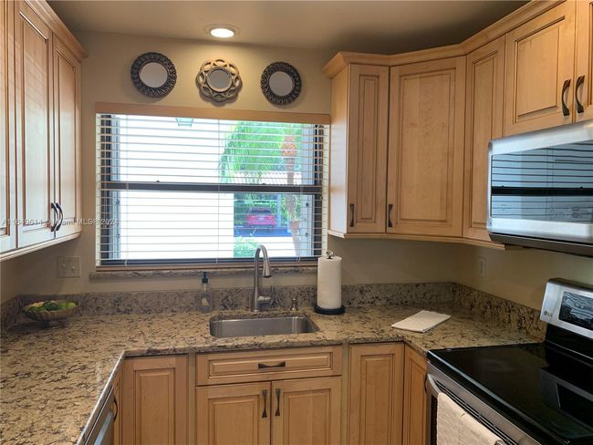 APT-3 - 6021 Se Landing Way, Condo with 2 bedrooms, 2 bathrooms and null parking in Stuart FL | Image 18