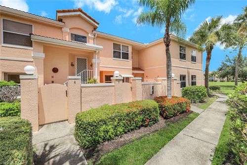 apt-f3-576 Woodshire Ln, NAPLES, FL, 34105-7410 | Card Image