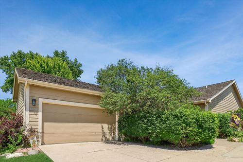 8026 Echo Dr, Norwalk, IA, 50211-9598 | Card Image